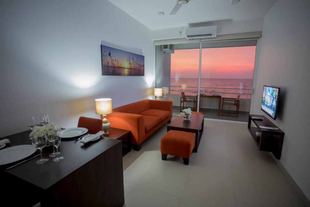 The Beach Apartments Negombo Room photo