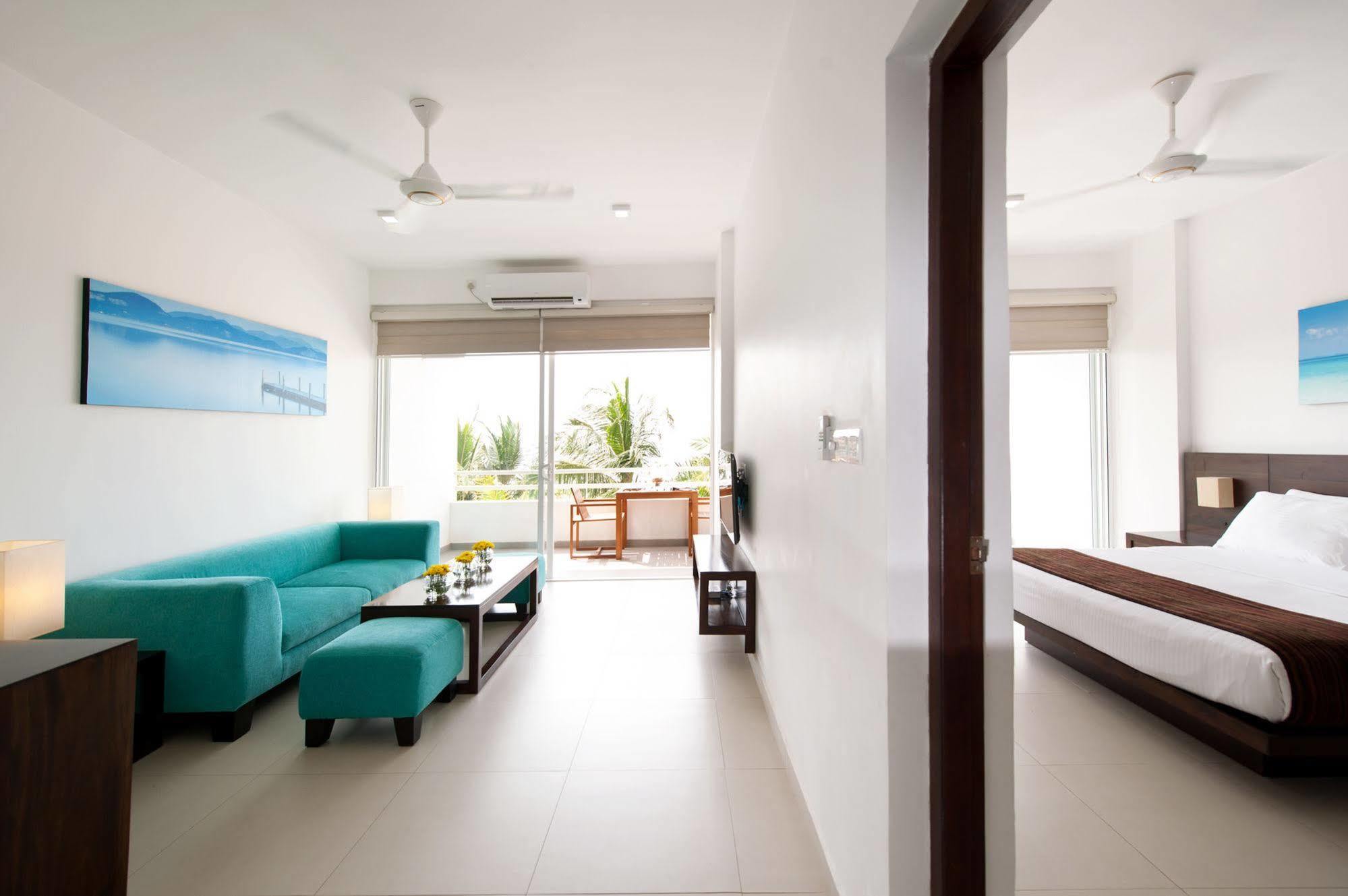 The Beach Apartments Negombo Exterior photo